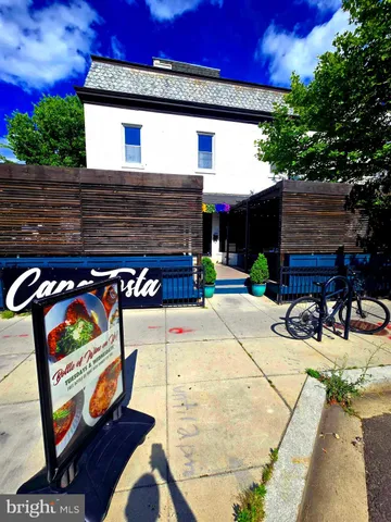 $1,760 | 757 Girard Street Northwest, Washington, DC 20001