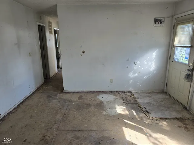 $79,900 | 3368 West Serenity Parkway, Connersville, IN 47331