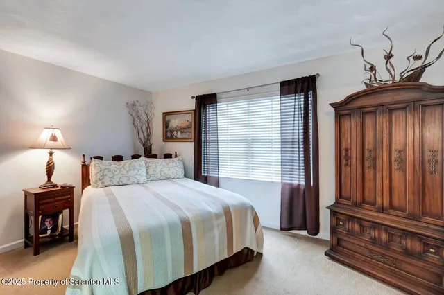 $2,200 | 11 Gilroy Street, Peckville, PA 18452