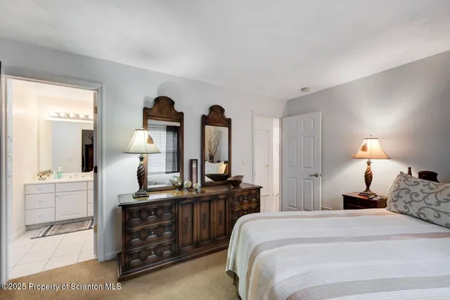 $2,200 | 11 Gilroy Street, Peckville, PA 18452