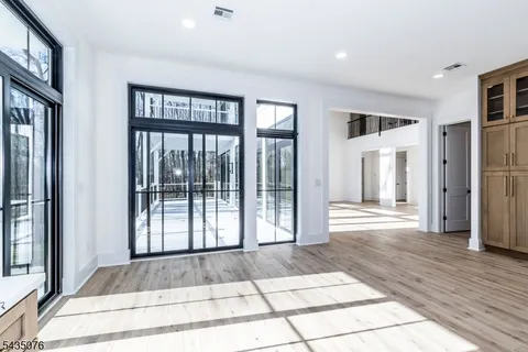 $2,695,000 | 264 Ridge Road, Watchung, NJ 07069