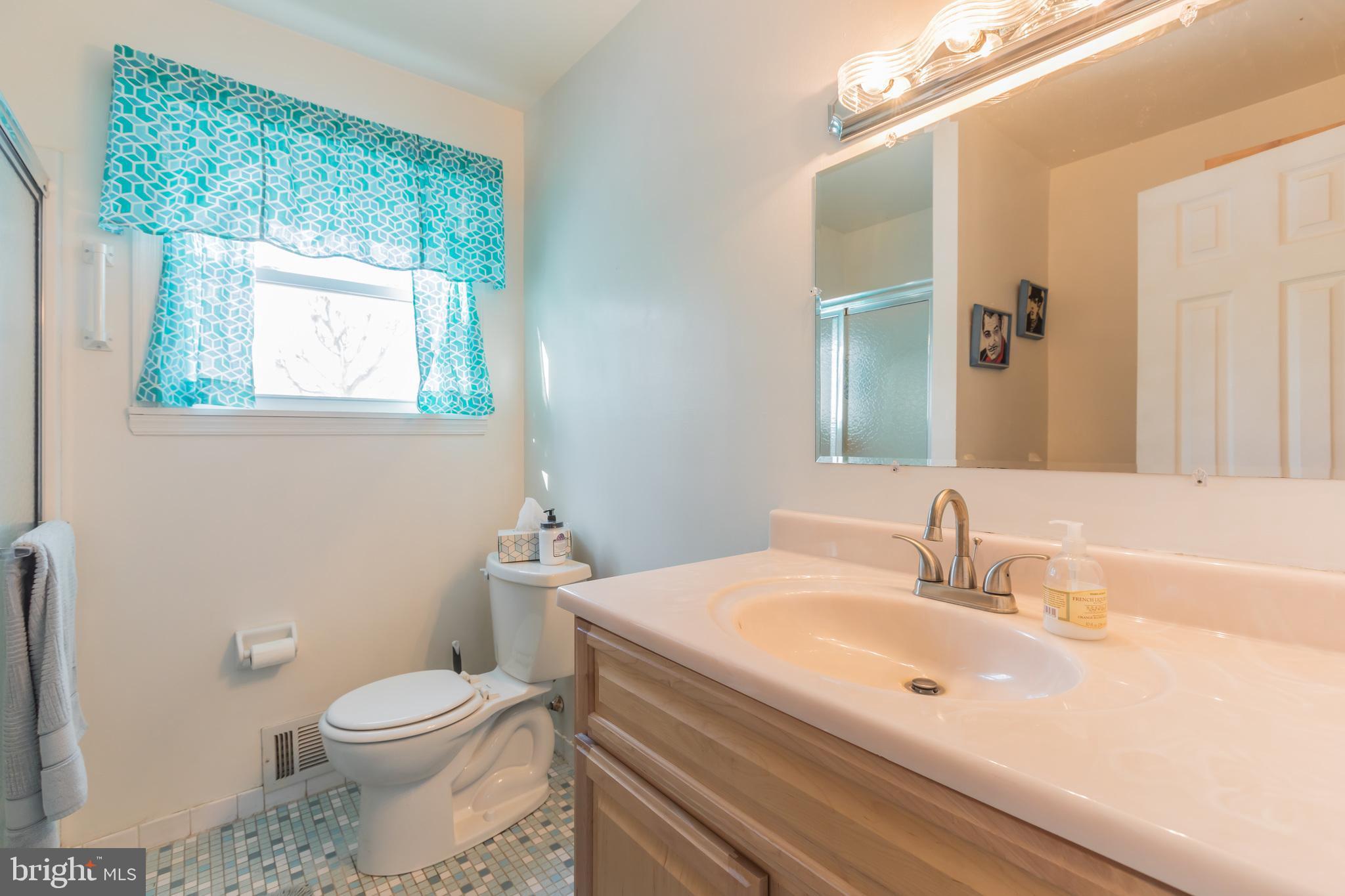 676 Ivyland Road Warminster, PA 18974 - Photo 23 of 33 Gallery Image 23