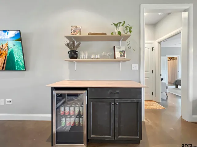 $799,000 | 20178 County Road 452, Mineola, TX 75773