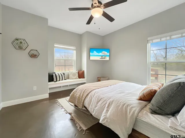 $799,000 | 20178 County Road 452, Mineola, TX 75773