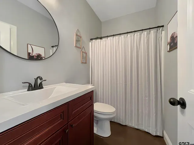 $799,000 | 20178 County Road 452, Mineola, TX 75773