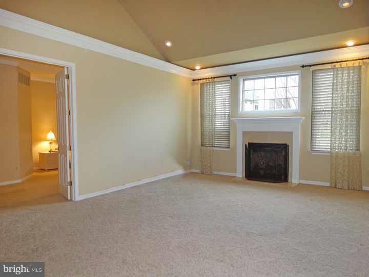 67 Sydney Road Holland, PA 18966 - Photo 10 of 25 Family Room