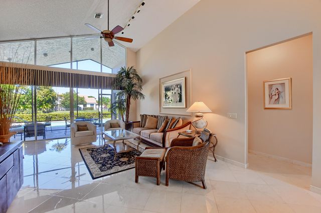 $750,000 | 2069 Northwest 56th Street, Boca Raton, FL 33496