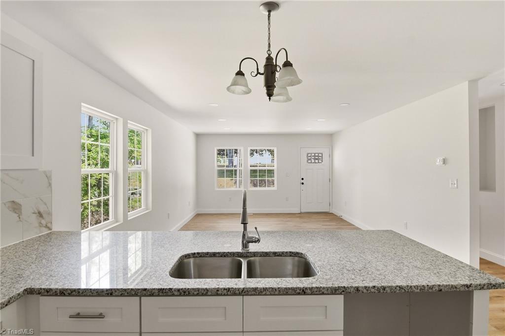 420 Bristol Street Lexington, NC 27292 - Photo 17 of 32