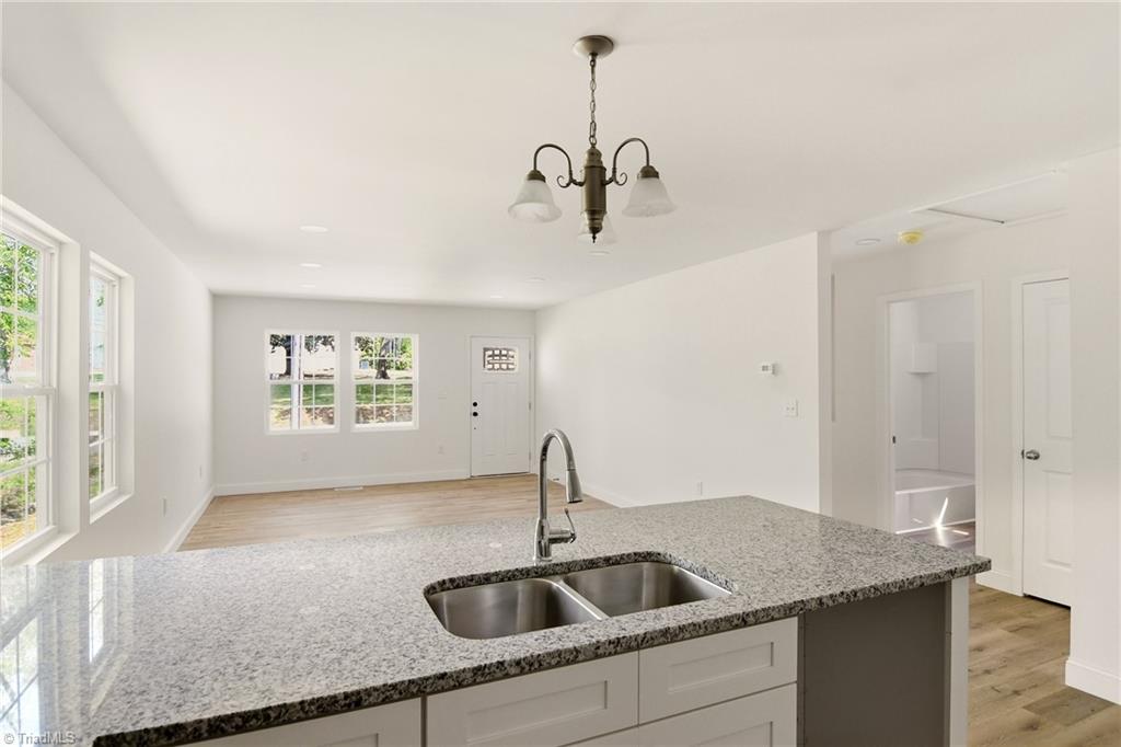 420 Bristol Street Lexington, NC 27292 - Photo 18 of 32