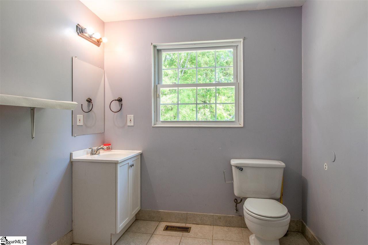 2001 Old Easley Bridge Road Greenville, SC 29611 - Photo 17 of 22 Gallery Image 17