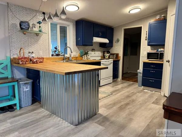 $825,000 | 13539 South Robin Road, Arimo, ID 83214