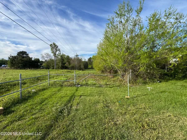 $255,000 | 1311 North Jackson Street, Brookhaven, MS 39601