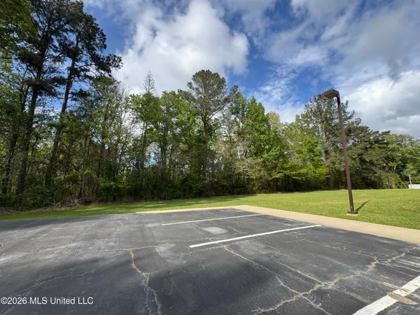 $255,000 | 1311 North Jackson Street, Brookhaven, MS 39601