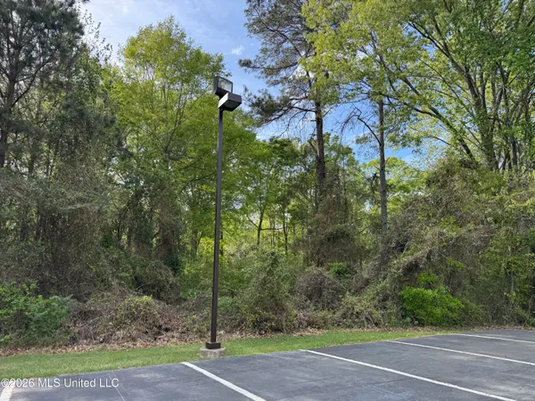 $255,000 | 1311 North Jackson Street, Brookhaven, MS 39601