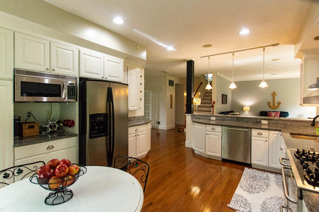 96 Old Farm Road Centerville, MA 02632 - Photo 5 of 50 4