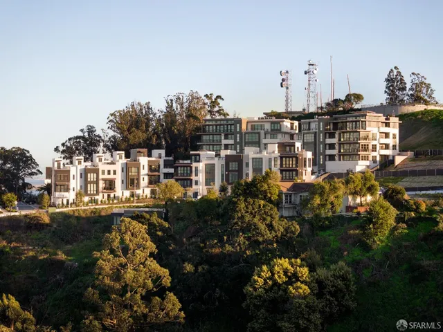 $3,650,000 | 36 Meadow Drive, Unit 203, San Francisco, CA 94130