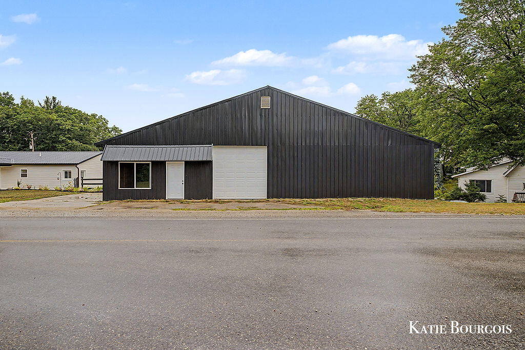 7510 Taft Road Mecosta, MI 49332 - Photo 32 of 42 3X0A8892