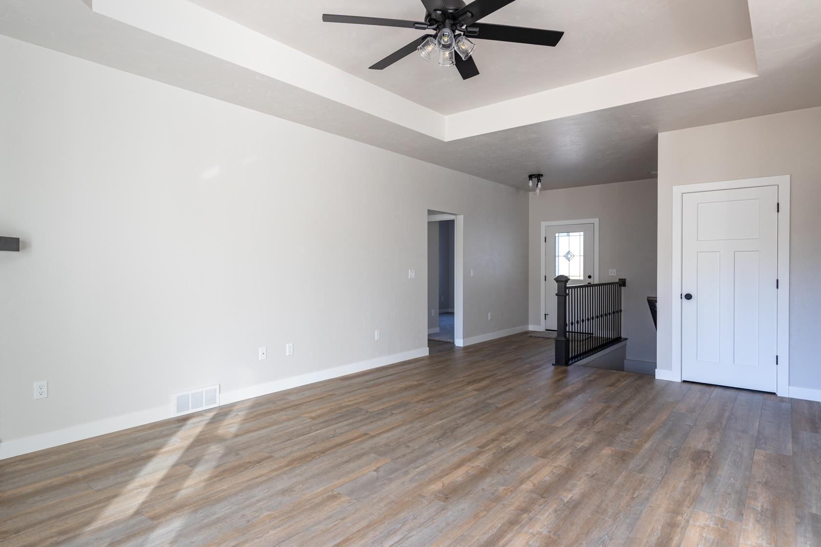 1009 Lotus Trail Menasha, WI 54952 - Photo 11 of 31
