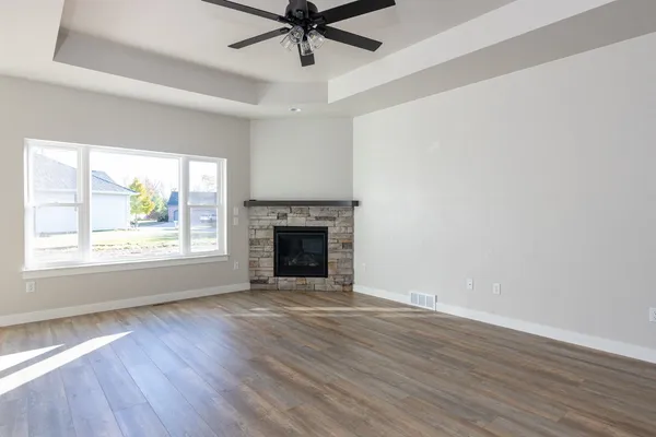 $449,900 | 1009 Lotus Trail, Menasha, WI 54952