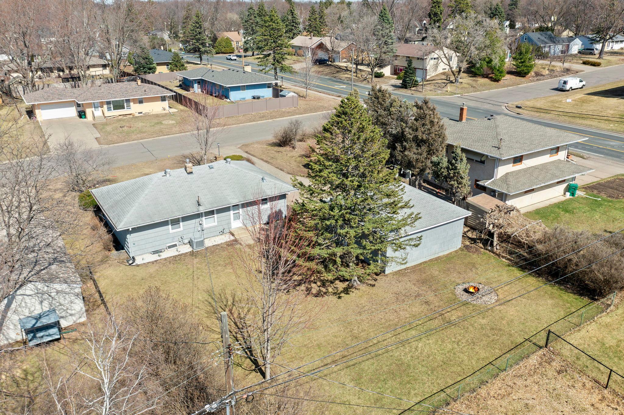 1236 Roma Avenue Roseville, MN 55113 - Photo 38 of 49
