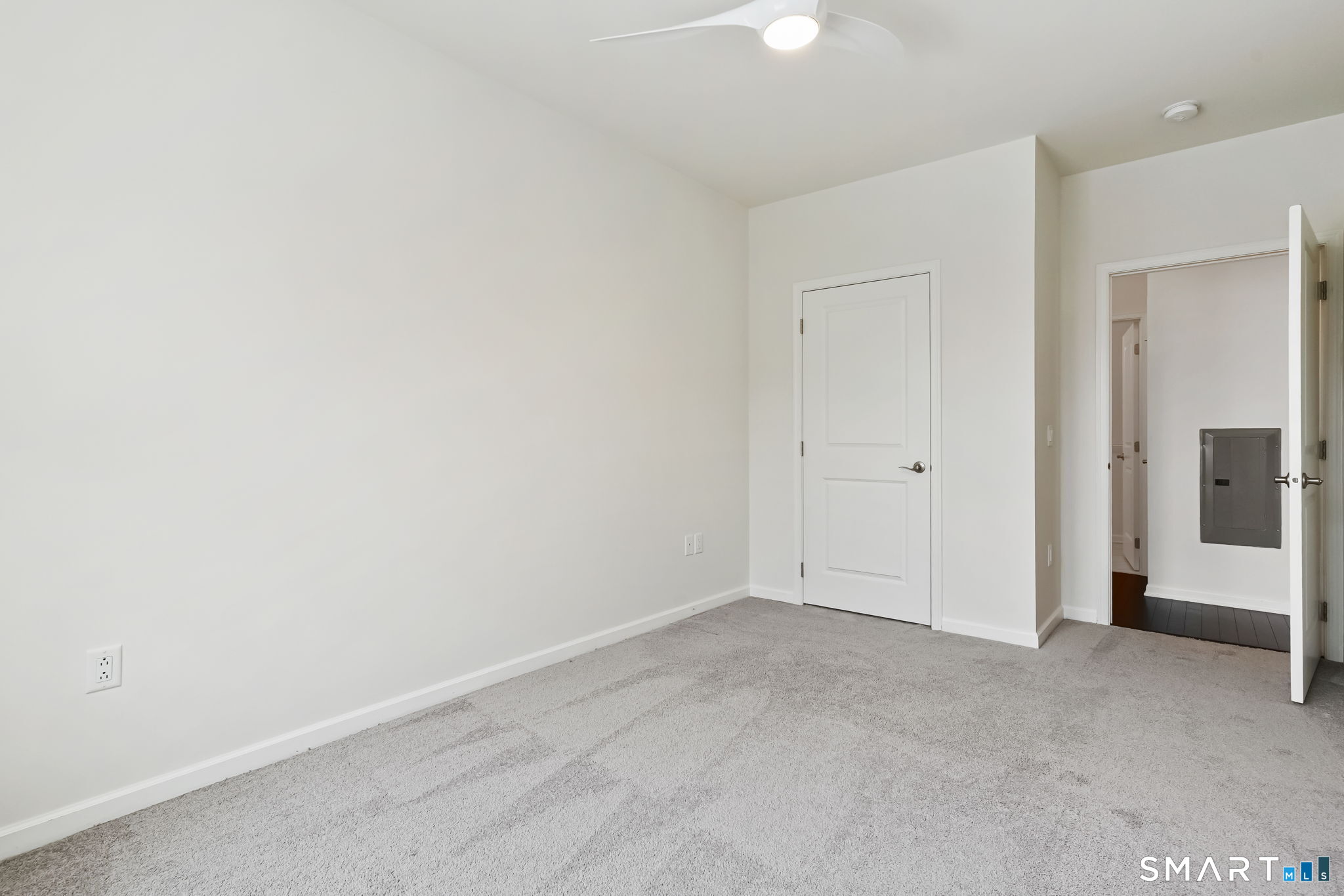 1025 Country View Road, Unit 1025 Danbury, CT 06810 - Photo 2 of 39