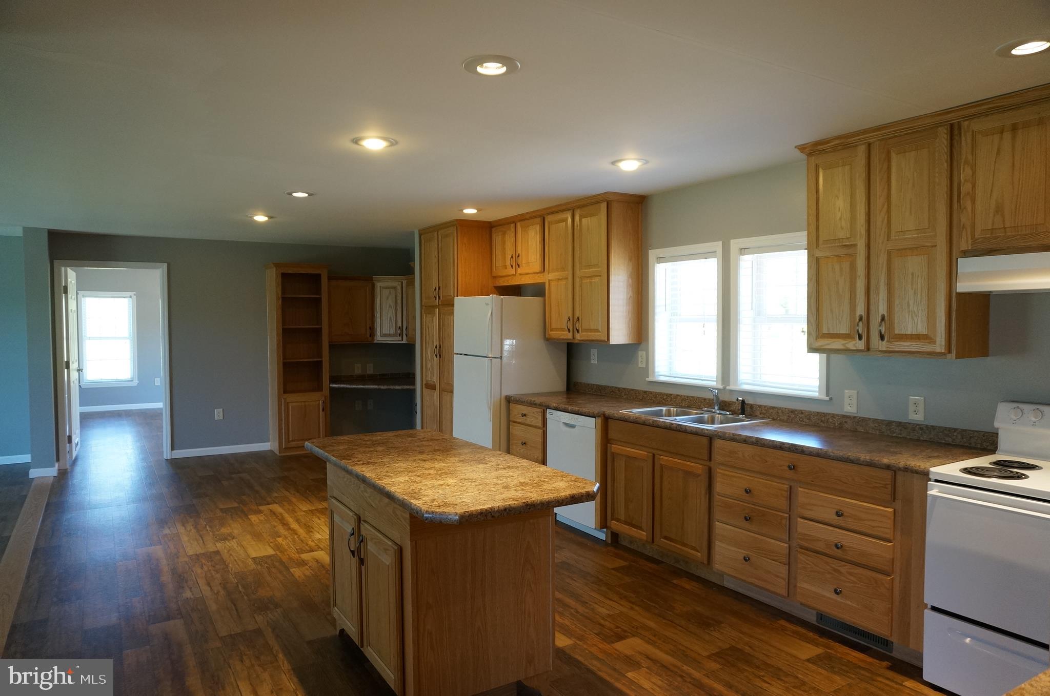 14351 Tollgate Ridge Road Hancock, MD 21750 - Photo 22 of 54 Country Kitchen Looking Toward MBR