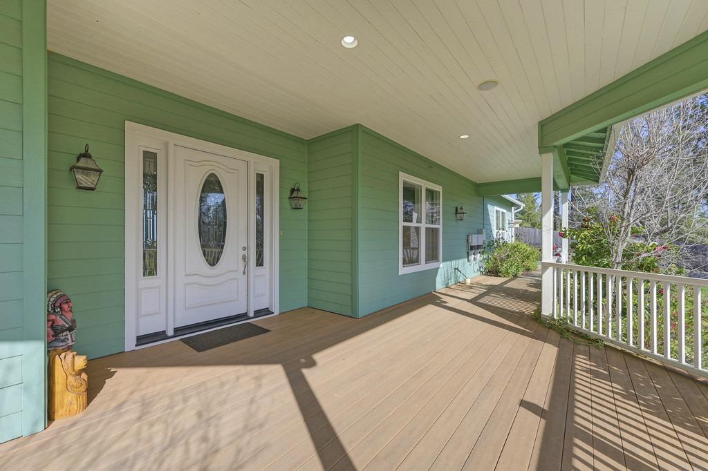 5901 Traverse Creek Road Garden Valley, CA 95633 - Photo 17 of 98 view of wooden terrace