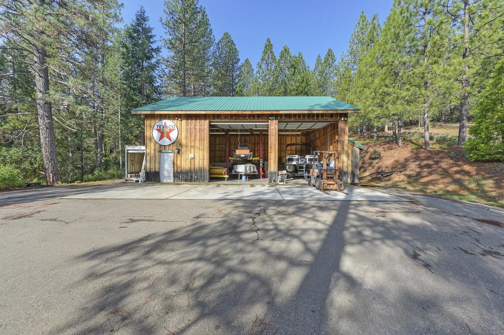 5901 Traverse Creek Road Garden Valley, CA 95633 - Photo 70 of 98 view of pole building