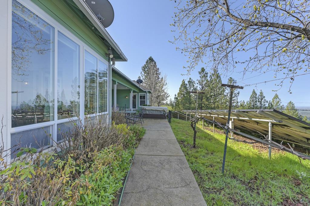 5901 Traverse Creek Road Garden Valley, CA 95633 - Photo 86 of 98 view of yard