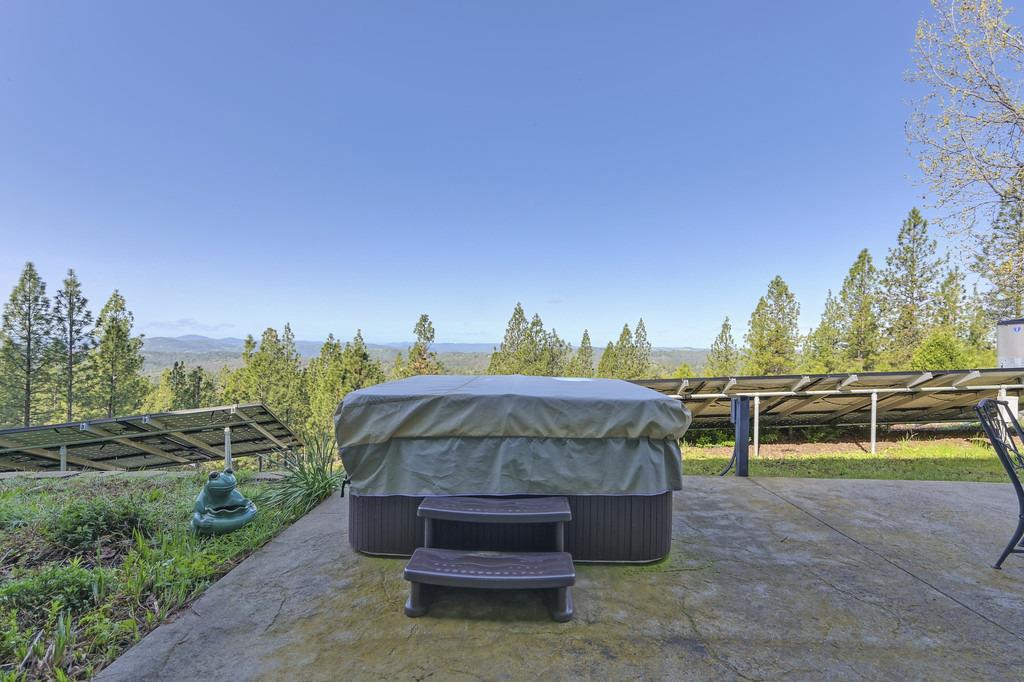 5901 Traverse Creek Road Garden Valley, CA 95633 - Photo 91 of 98 view of patio / terrace