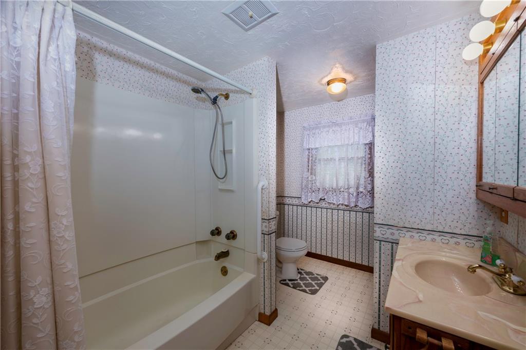 623 Morton Avenue Butler, PA 16001 - Photo 36 of 39