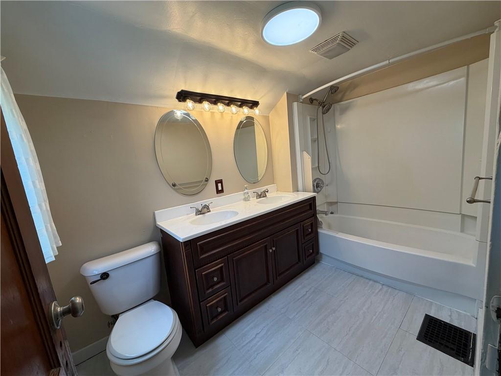 1140 Chapel Road Monaca, PA 15061 - Photo 14 of 27