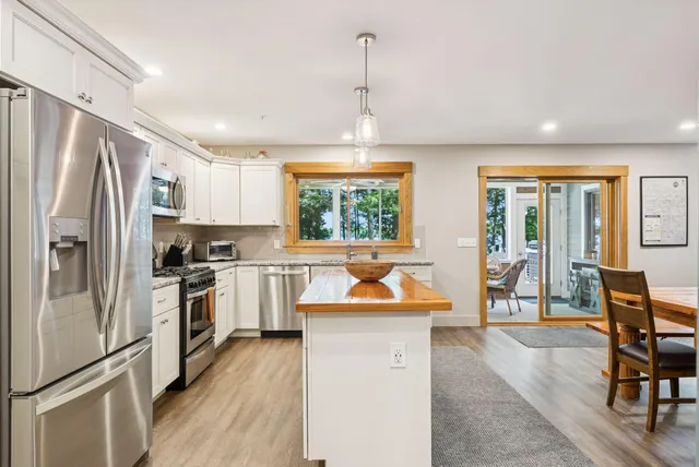 $2,399,000 | 364 Kansas Road, Bridgton, ME 04009