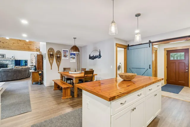 $2,399,000 | 364 Kansas Road, Bridgton, ME 04009