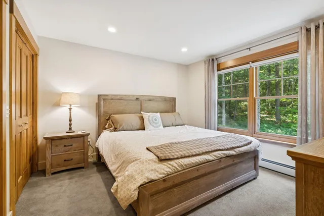 $2,399,000 | 364 Kansas Road, Bridgton, ME 04009