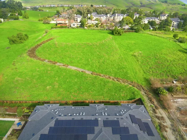 a view of an outdoor space and a yard