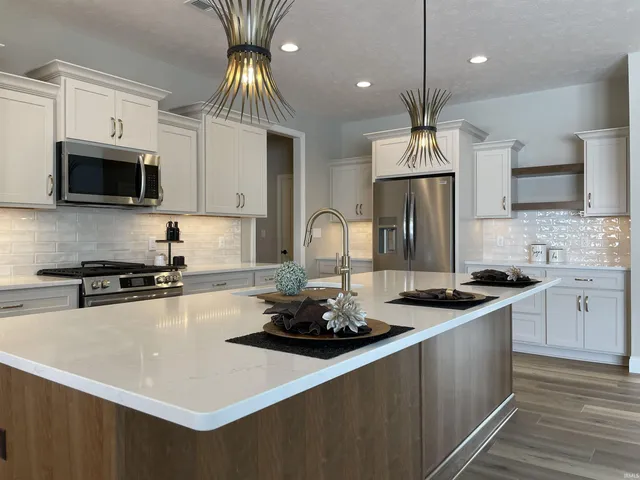 $599,900 | 934 Ravenstone Drive, Lafayette, IN 47909