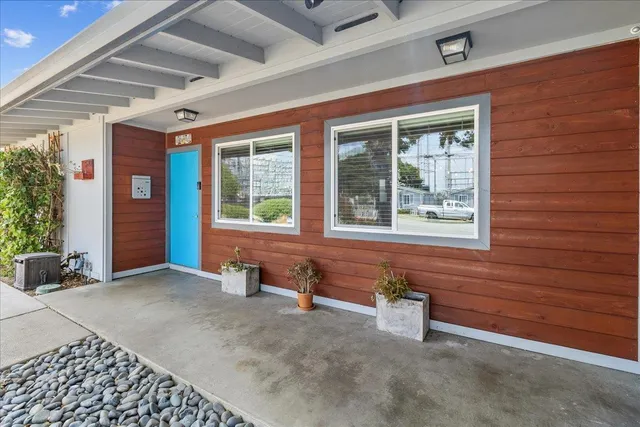 $899,000 | 570 Casanova Avenue, Monterey, CA 93940