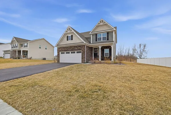 $415,900 | 7125 Great Northern Trail, Union, IL 60180