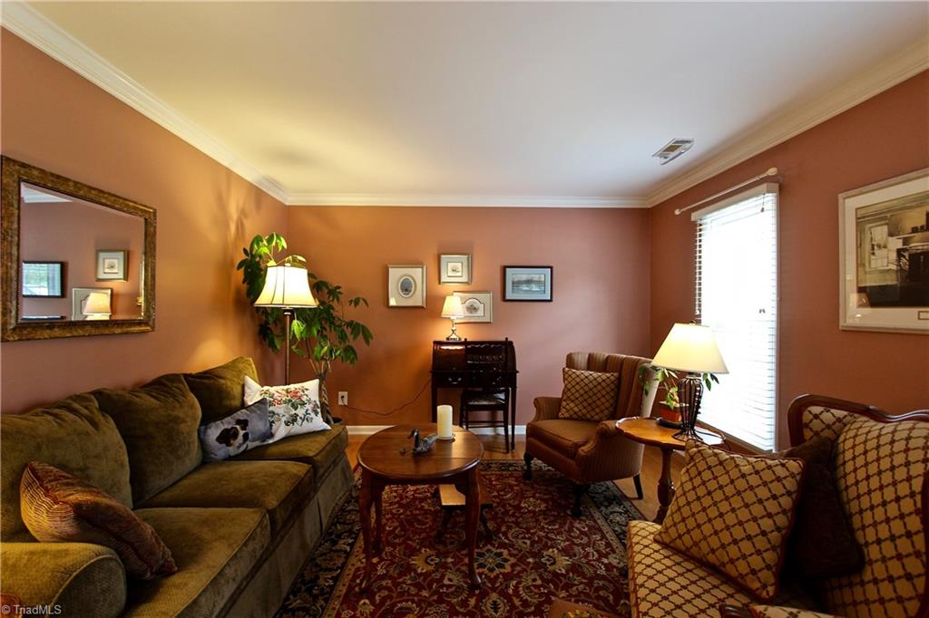 7096 Bridgewood Road Clemmons, NC 27012 - Photo 8 of 23 Gallery Image 8