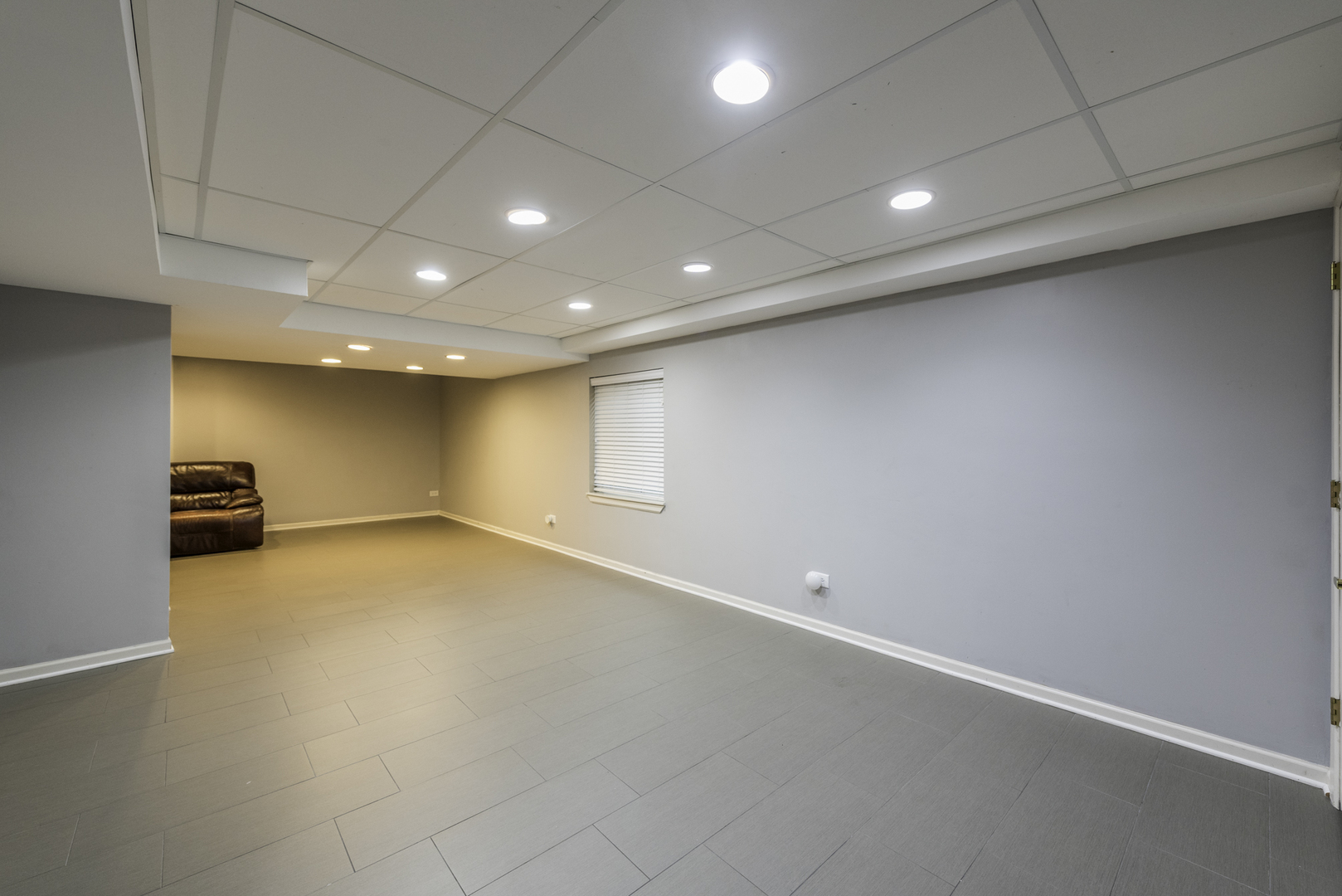 1650 Natures Way Lindenhurst, IL 60046 - Photo 35 of 55