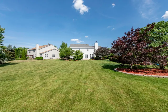 $509,000 | 1650 Natures Way, Lindenhurst, IL 60046