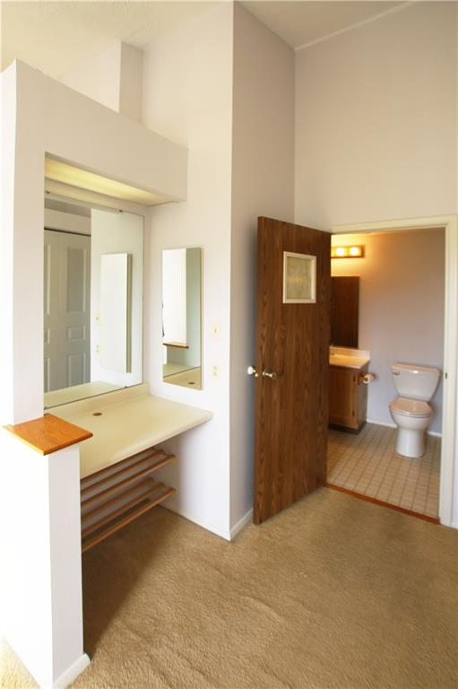 105 Rossmor Court Pittsburgh, PA 15229 - Photo 12 of 24 Dressing Area