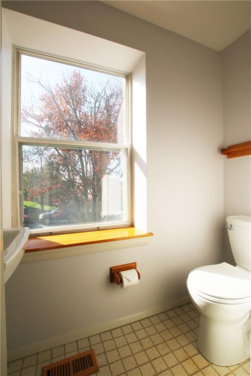 105 Rossmor Court Pittsburgh, PA 15229 - Photo 7 of 24 Half Bath