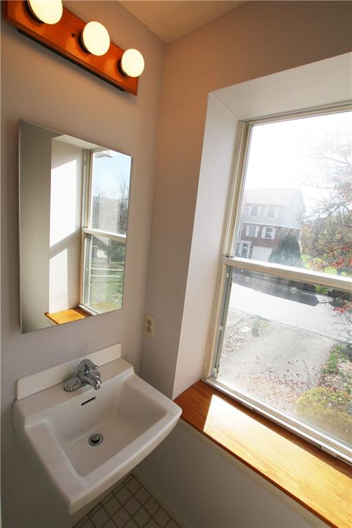 105 Rossmor Court Pittsburgh, PA 15229 - Photo 8 of 24 Half Bath