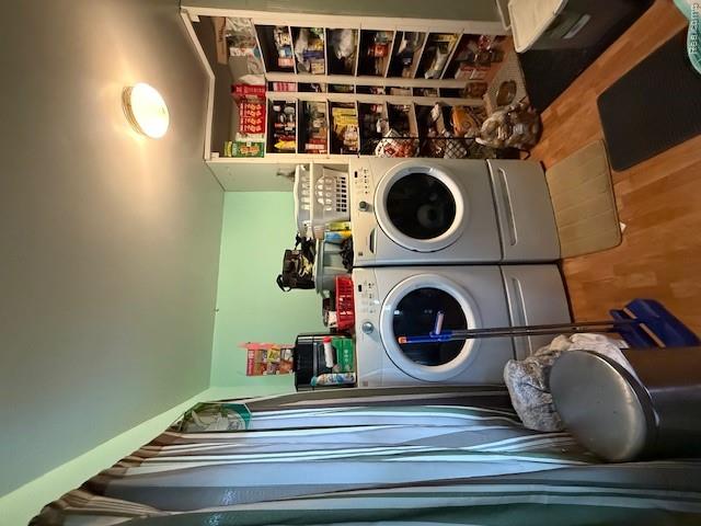 7813 Rookway Road Birch Run, MI 48415 - Photo 24 of 62 Laundry room featuring light wood-type flooring and washer and clothes dryer