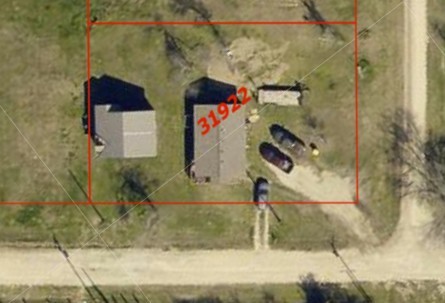 305 2nd Street Lott, TX 76656 - Photo 2 of 10