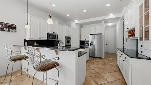 $699,000 | 6627 38th Lane East, Sarasota, FL 34243