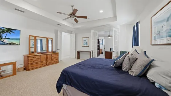 $699,000 | 6627 38th Lane East, Sarasota, FL 34243