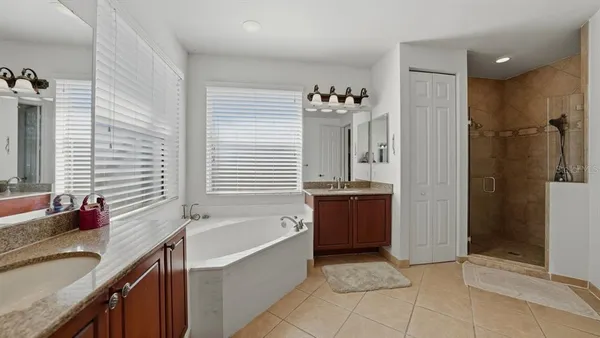 $699,000 | 6627 38th Lane East, Sarasota, FL 34243